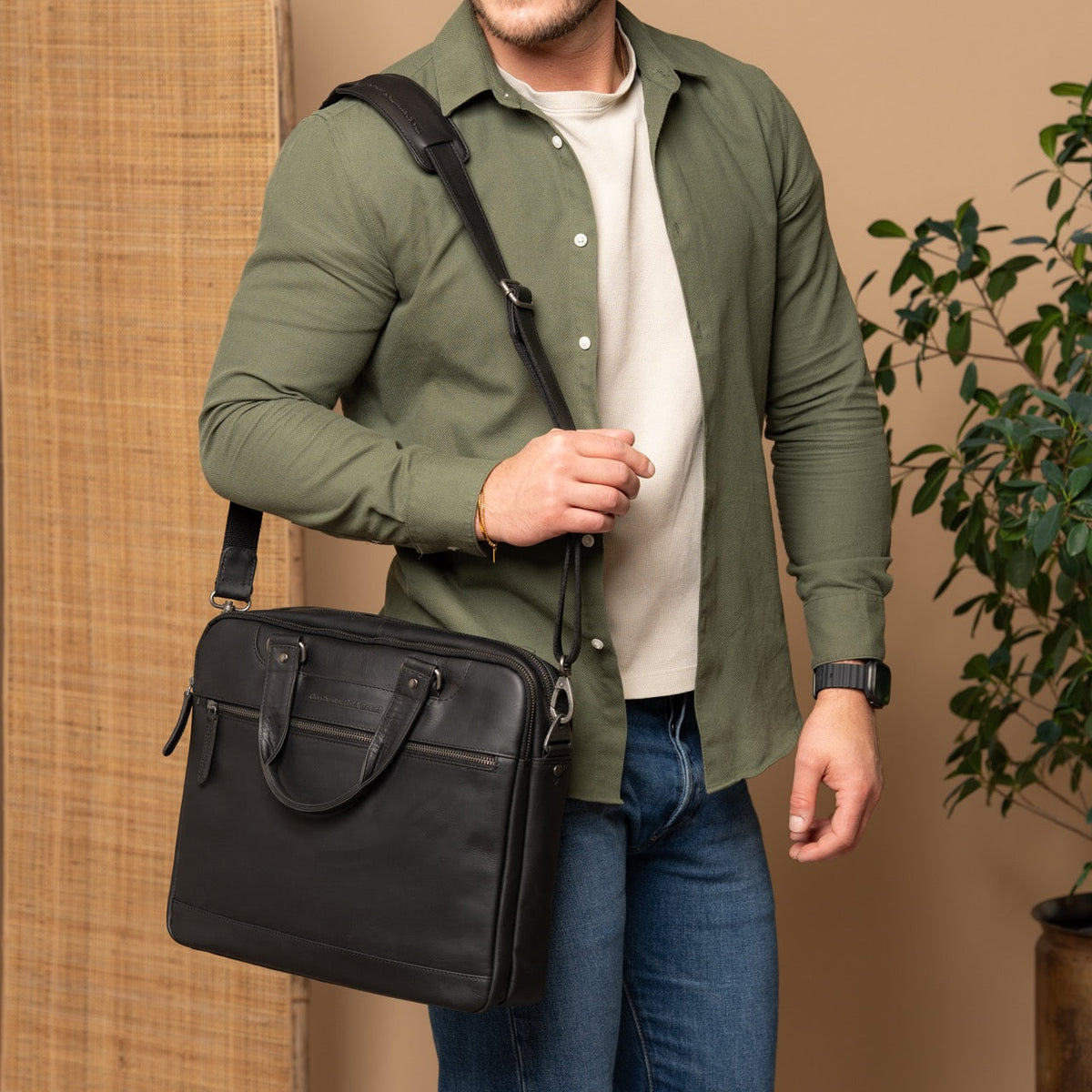 
Montara Full-Grain Leather Laptop Bag - Structured Side Profile Showing Gusset Depth & Expansion Capacity
