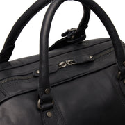 100% Full-Grain Wax Pull-Up 100% Full-Grain Leather Grain Texture &amp; Handcrafted Patina Detail